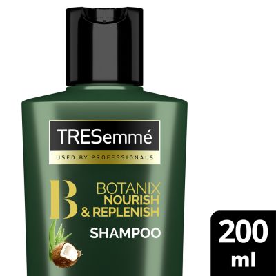 Tresemme Shampoo With Botanix Nourish & Replenish With Coconut And Aloe Vera - 200 Ml